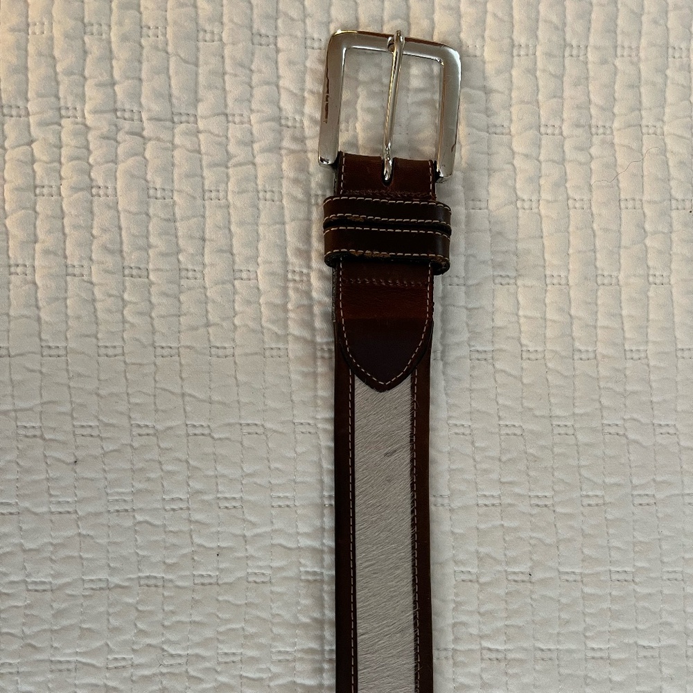 Joan & David Brown Leather Cowhide Belt w Silver Buckle Size Medium - Picture 2 of 5